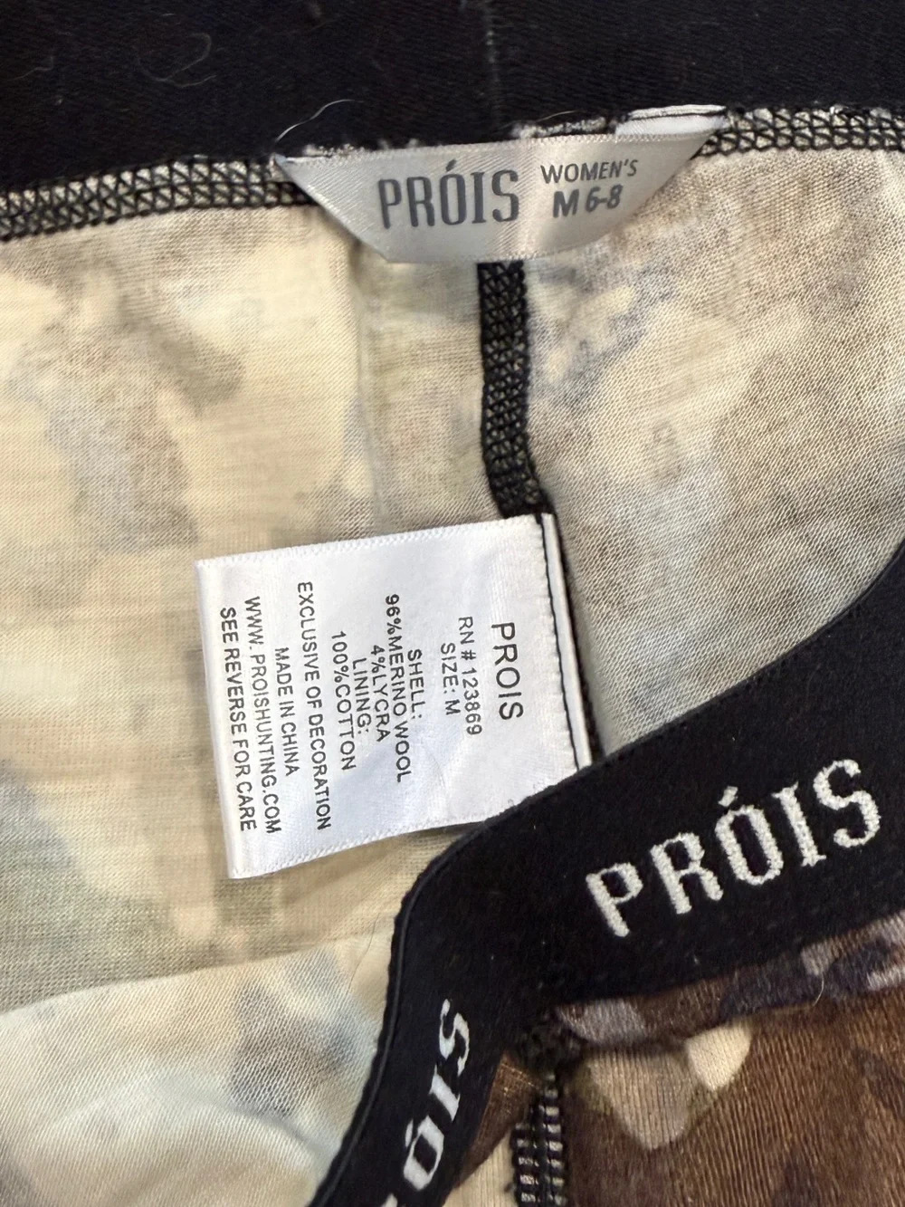 Prōis Women's Performance Leggings - Desert Camo
